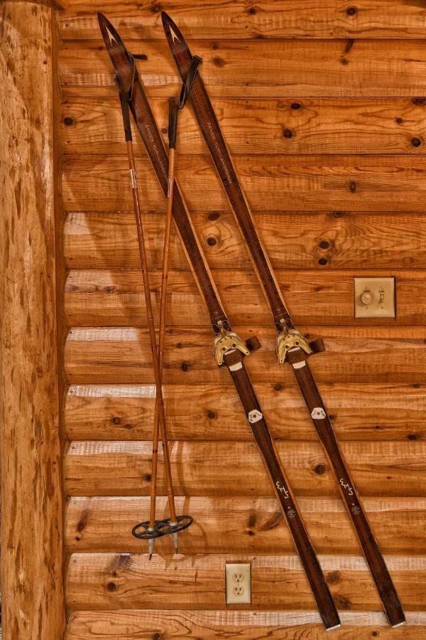 Majestic Moose Lodge Home Cable Εξωτερικό φωτογραφία