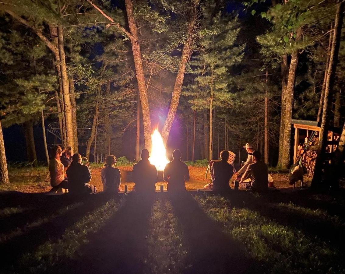 Majestic Moose Lodge Home Cable Εξωτερικό φωτογραφία
